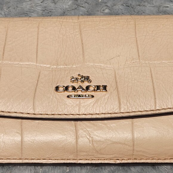Authentic Coach Soft Croc Embossed Leather Wallet - PRICE IS FIRM - Picture 3 of 11
